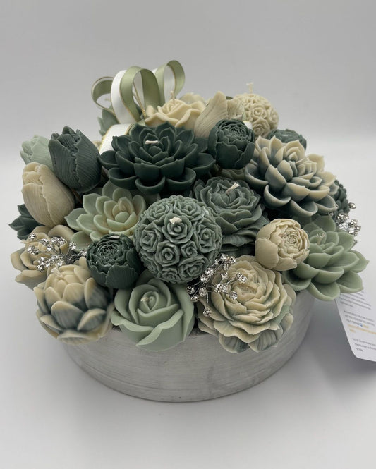 Petal Light – Medium Wax Flower Bouquet (20 Wax Roses)